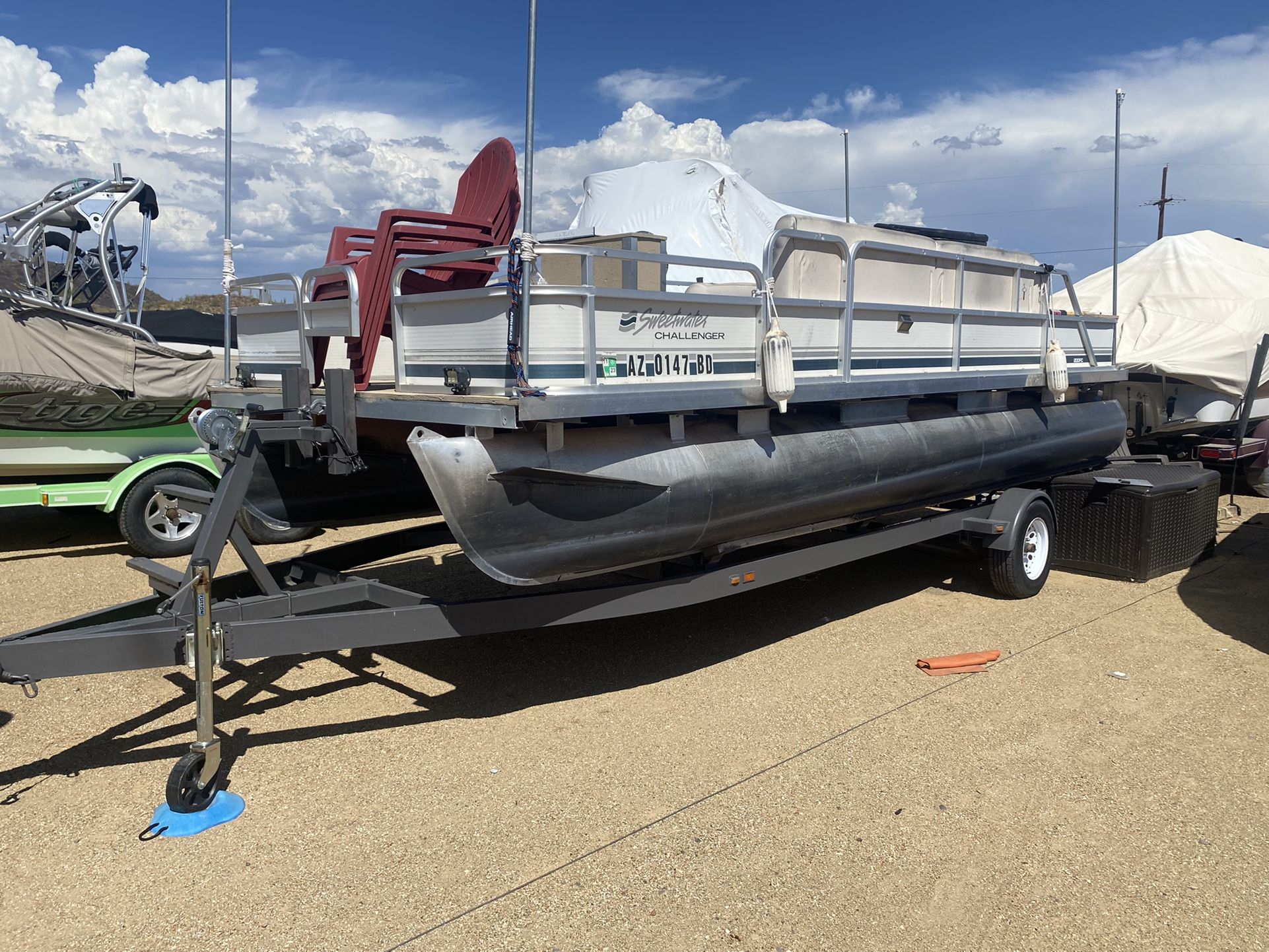 2001 Godfrey 20ft pontoon