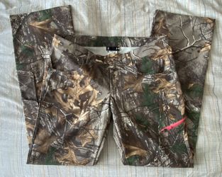 Under Armor Camo Pants - Women’s 10 (runs on small side)