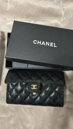 Black purse