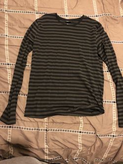 H&M medium shirt