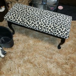 Black Bed Bench With Animal Print