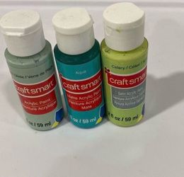 3 Green craft paints