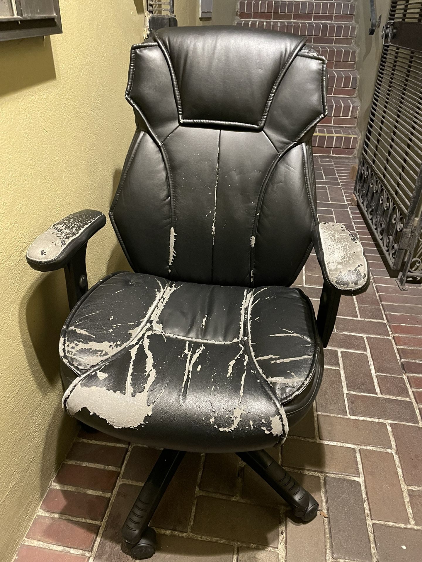 Free Office Chair