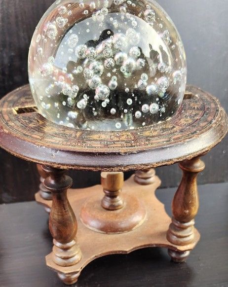 Magic Crystal Ball 