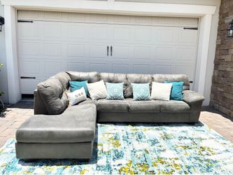 Stylish Grey Sectional Sofa