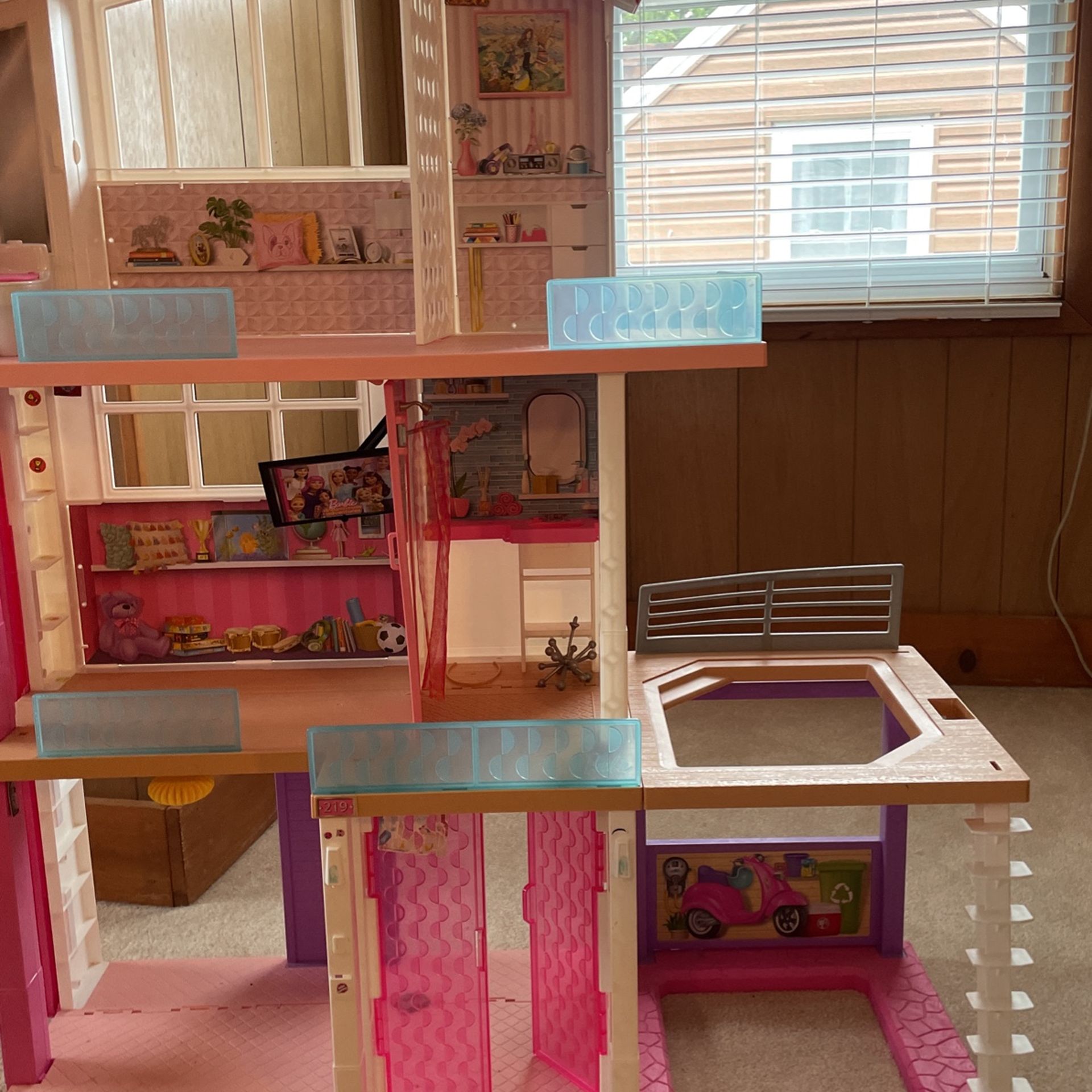 Houses Barbie