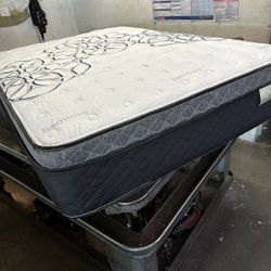 🟦new Mattress Queen Size $199