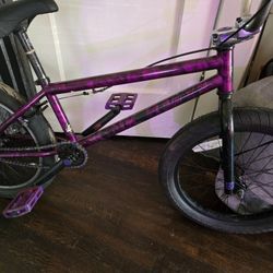 2025 Kink BMX BIKE 