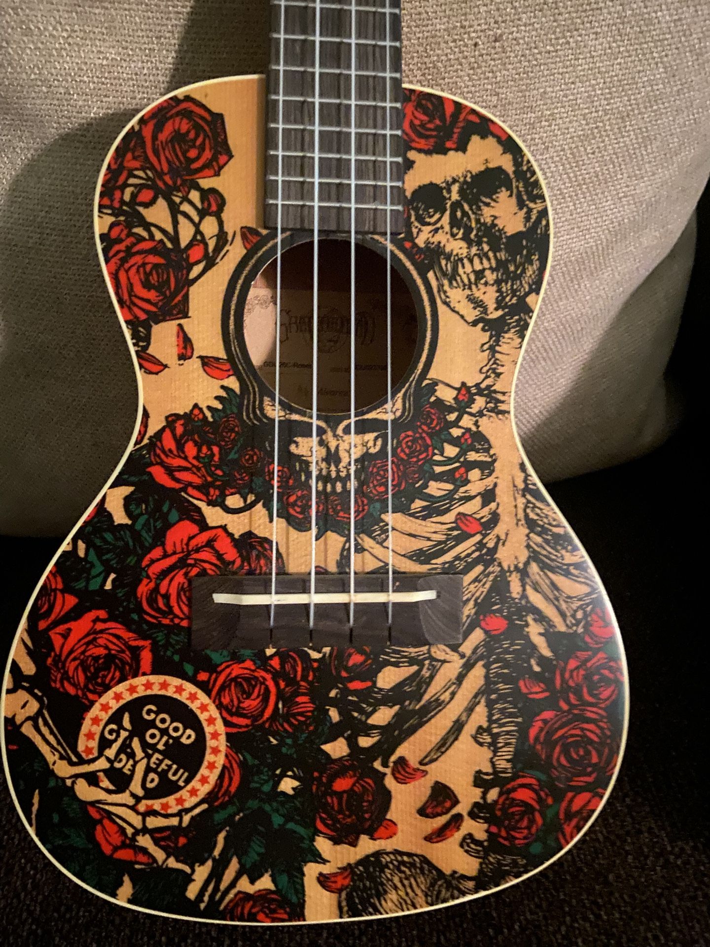 Alvarez Grateful Dead Ukulele  With Case 
