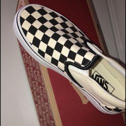 Checker Vans 