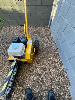18 inch Ground hog trencher