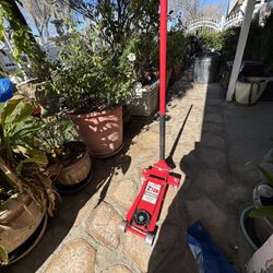 Pittsburgh 2 Ton Floor Jack. Low Profile. Rapid Pump Technology 