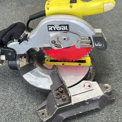 Ryobi Miter Saw TS1143L(988)