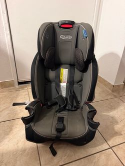 Car seat $30