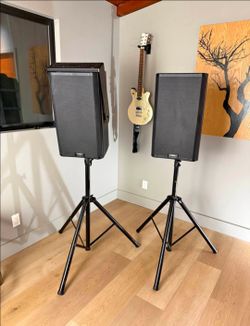 QSC K12.2 Speakers