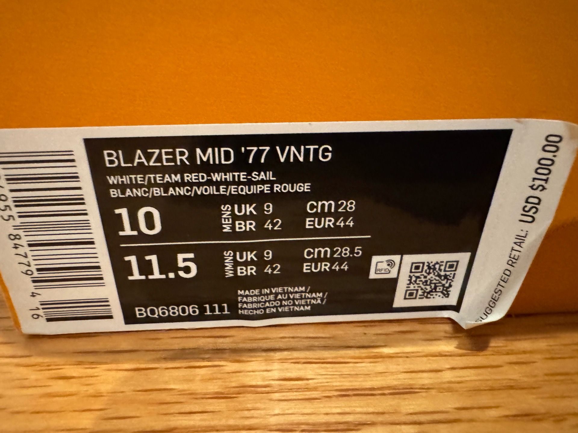 Nike blazer mid