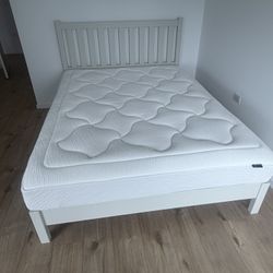Queen Sized Bed Frame And Mattress Set 
