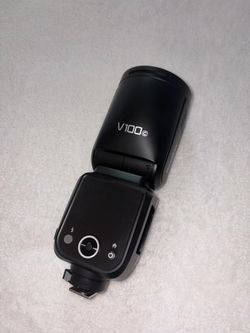 BRAND NEW Godox V100C Camera Flash Speedlight