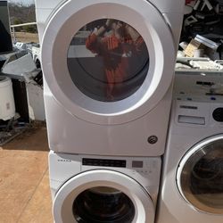 Frontload Washer Dryer
