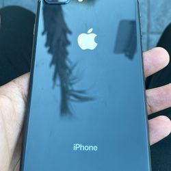 iPhone 8 Plus 64Gb Unlocked Excellent Condition like new 