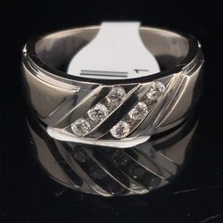 10KT White Gold Diamond Ring 9.90g .33CTW Size 10 168411