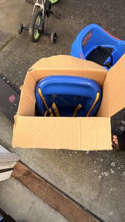 brand new swing in box