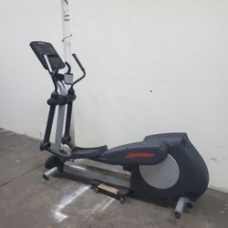 Life Fitness CLSX Elliptical 