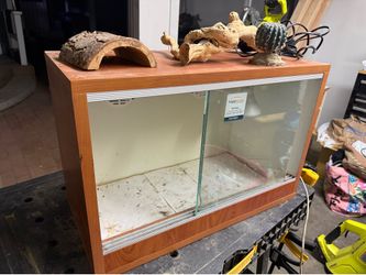 Reptile Enclosure $30obo