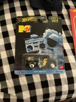 Hot Wheels Premium MTV Dairy Delivery Pop Culture 1/64 Die-Cast Car 2023 Mattel