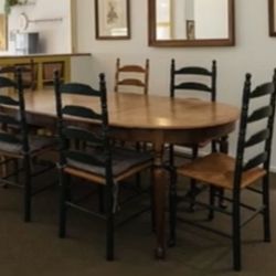 Ethan Allen Dining Table