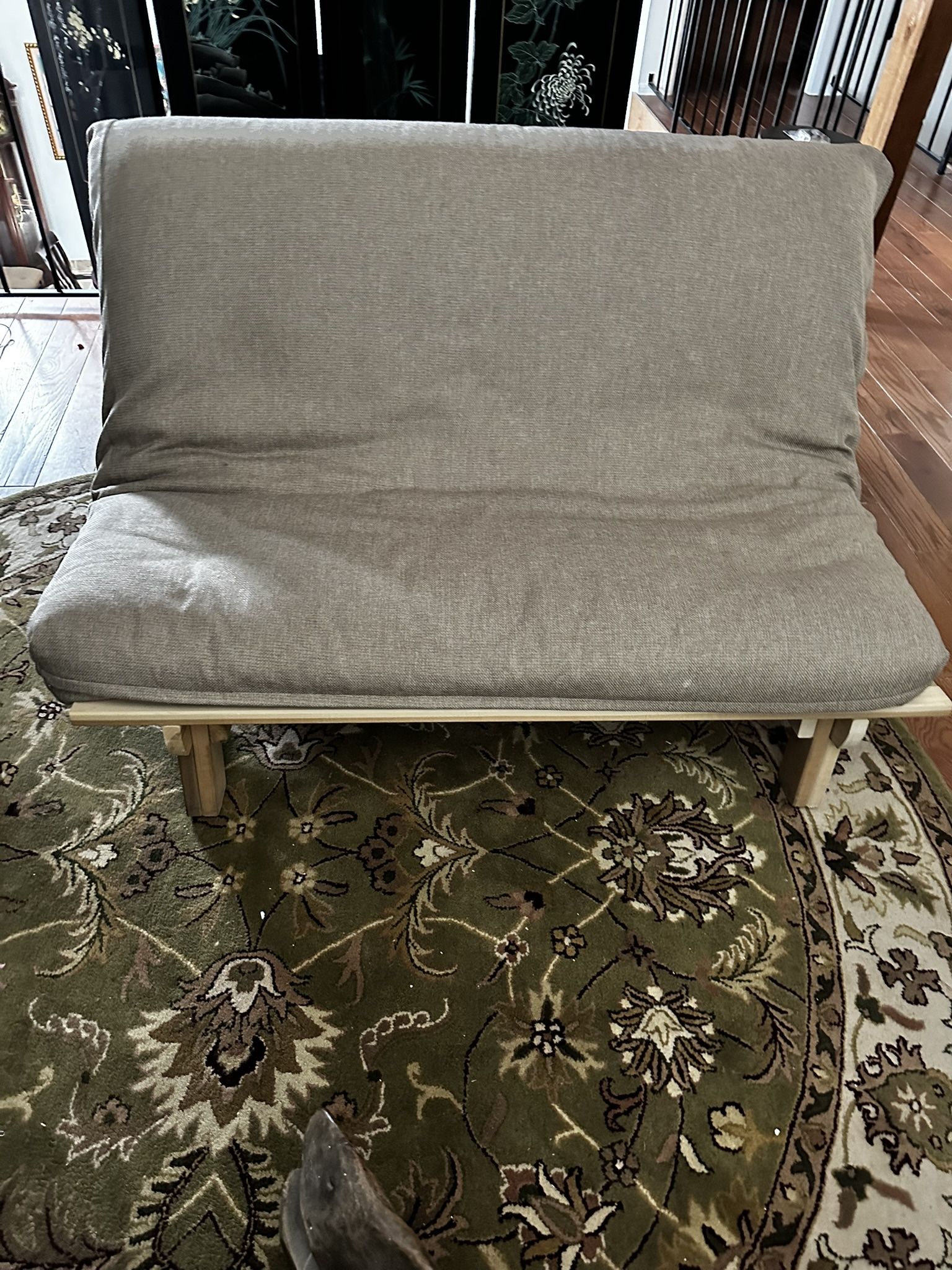 Futon (Like New)