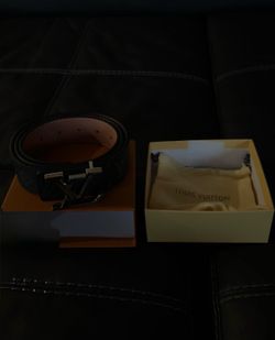 Louis Vuttion belt