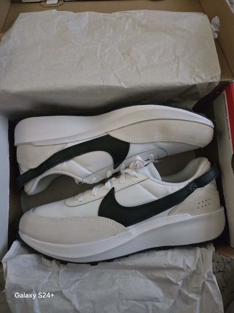 New Nike Waffle Debut Mens Size 12