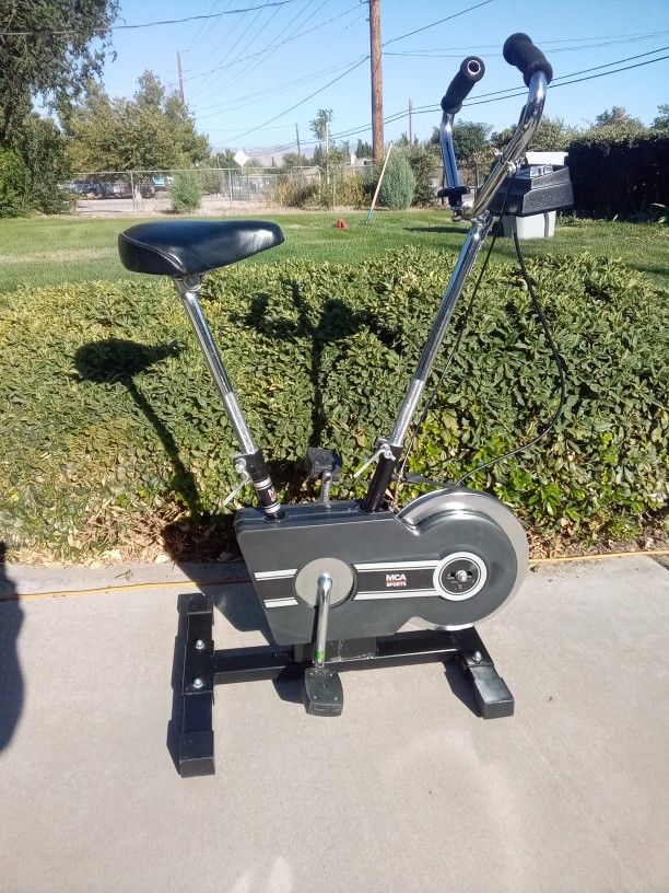MCA Sport Exercise Bike