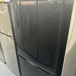 Samsung DELIVERY AVAILABLE! Refrigerator Fridge Freezer on Bottom