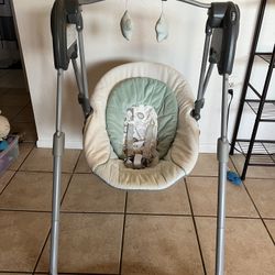Graco Baby Swing 