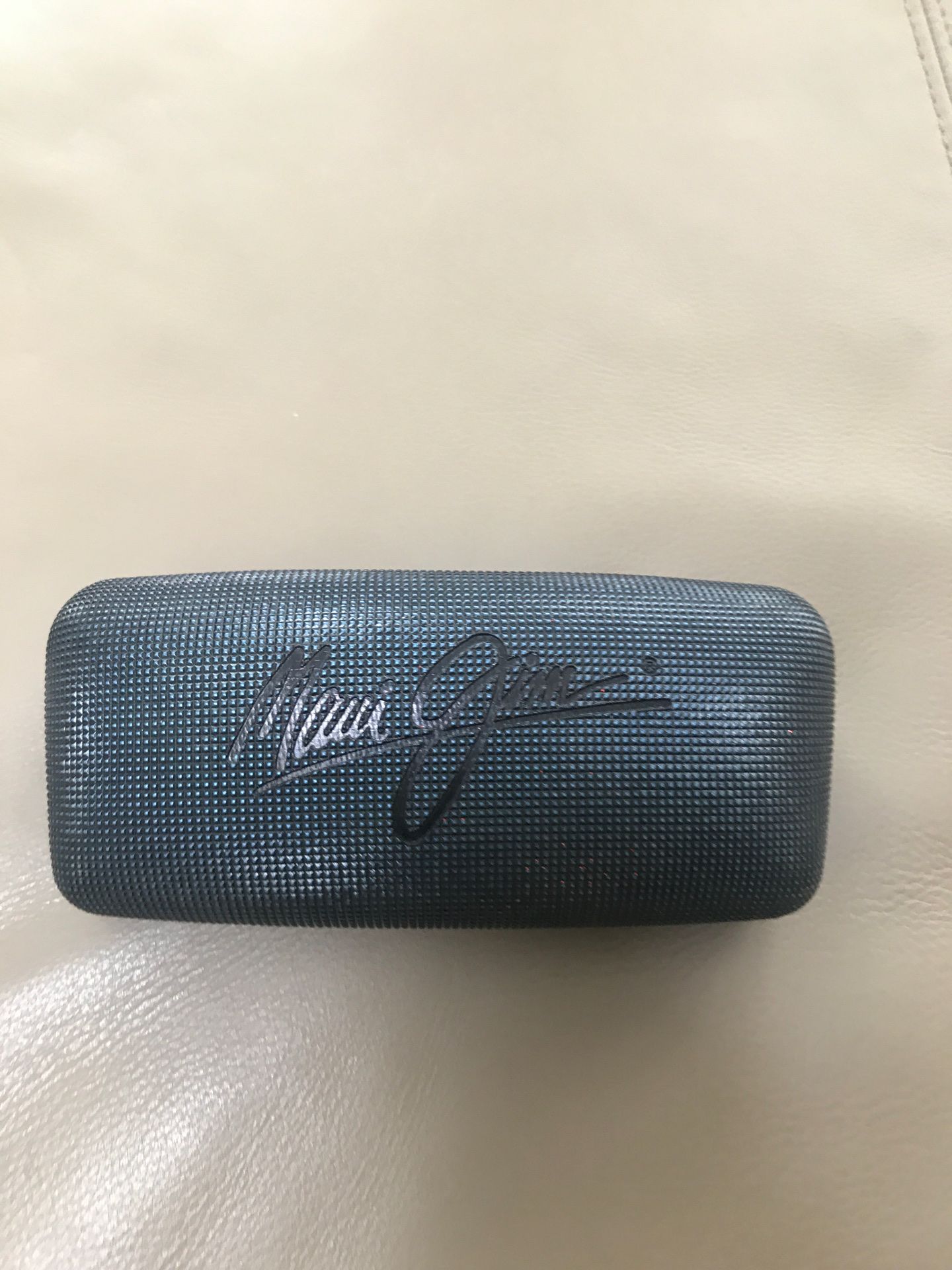 Sunglasses case and camera case