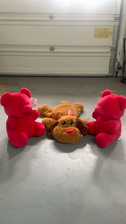 Lot of 3 soft plush stuffed animals