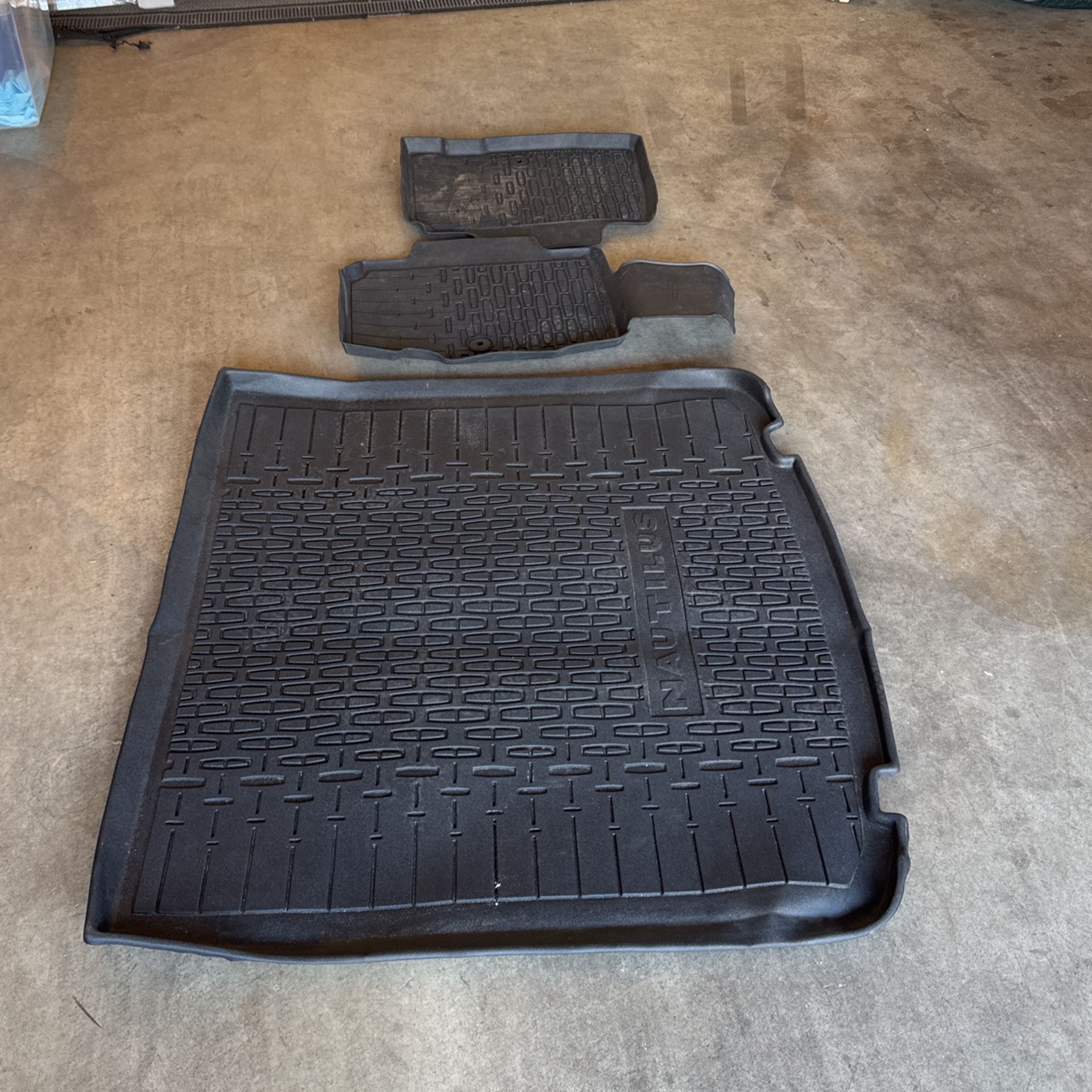 Car Mats- All Weather Lincoln Nautilus Mats