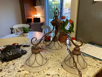 Dining or kitchen hanging light