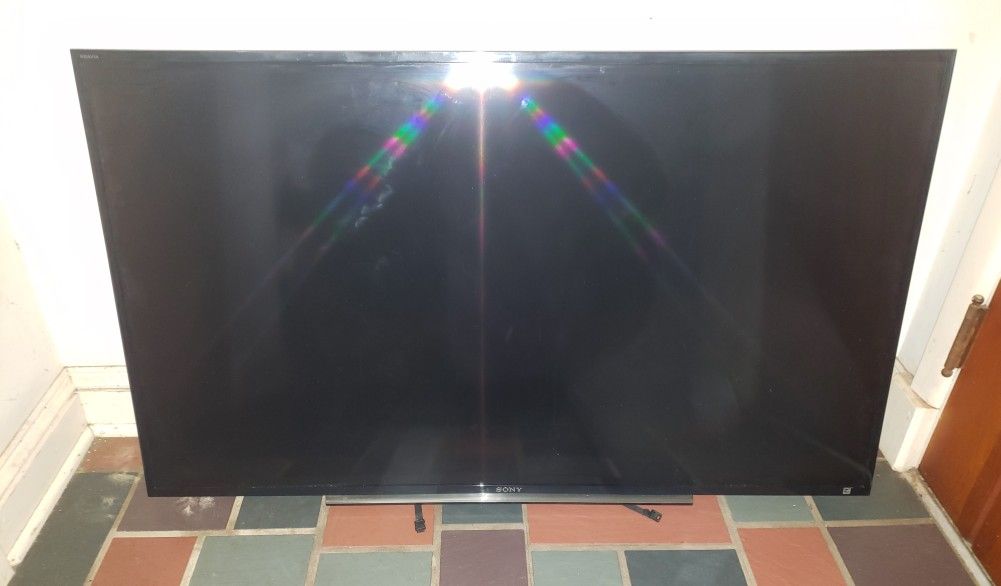 48" Sony BRAVIA W600B Smart TV (Quick Sale)