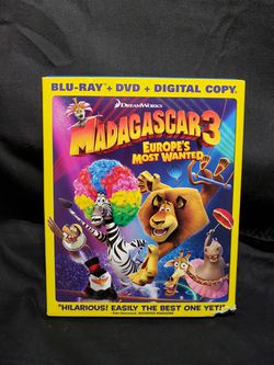 DreamWorks Madagascar 3 Europes most wanted 2 disk blue ray set