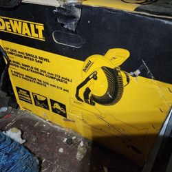 Miter Saw Dewalt 