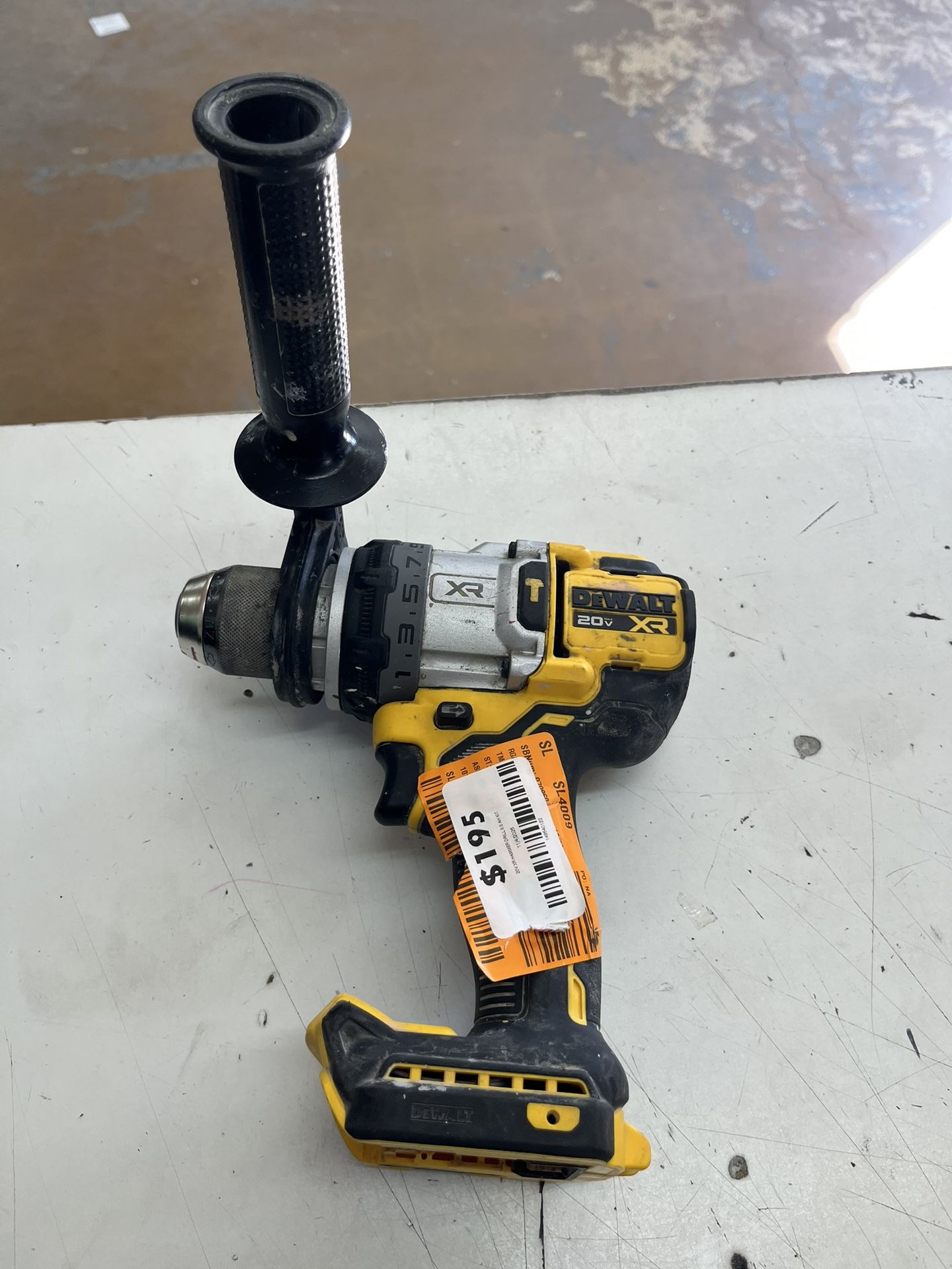 20V MAX XR Cordless Brushless 3-Speed 1/2 in. Hammer Drill (Tool Only)