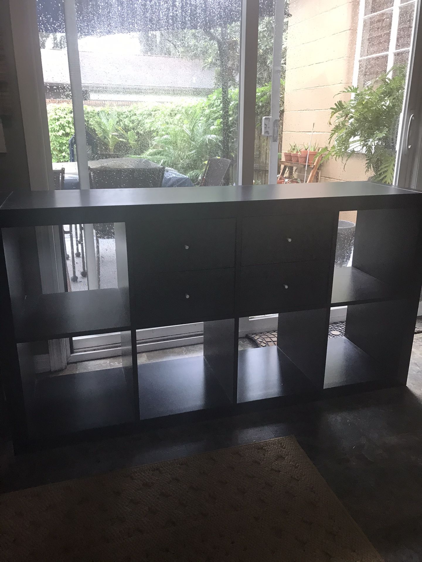 Tv stand