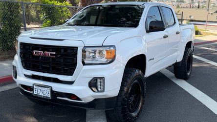 2022 gmc canyon AT4 4x4