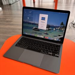 Apple 13” MacBook Air M1 8GB Ram 256SSD! 90 day warranty! We offer financing!