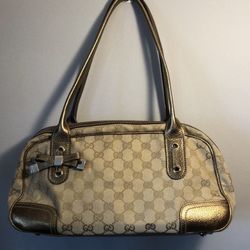 Gucci Shoulder Bag