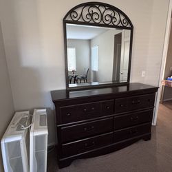 Quality Queen Bedroom Furniture & Clean Mattress (Available Individually)