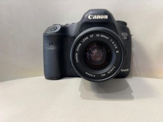 CANON 5D MK III WITH LENS